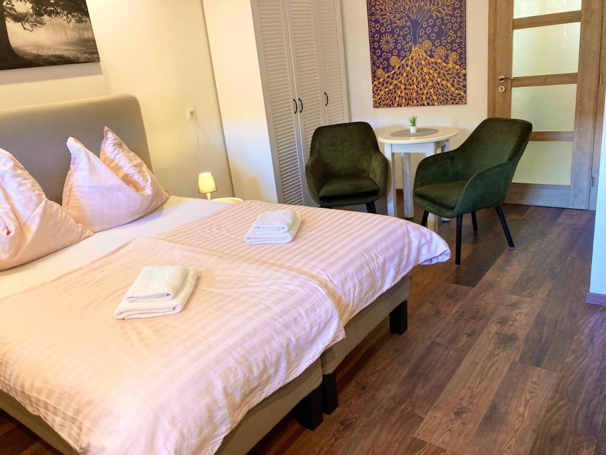 Guesthouse Mikulas Mikulov - Free Parking In The City Center Dış mekan fotoğraf