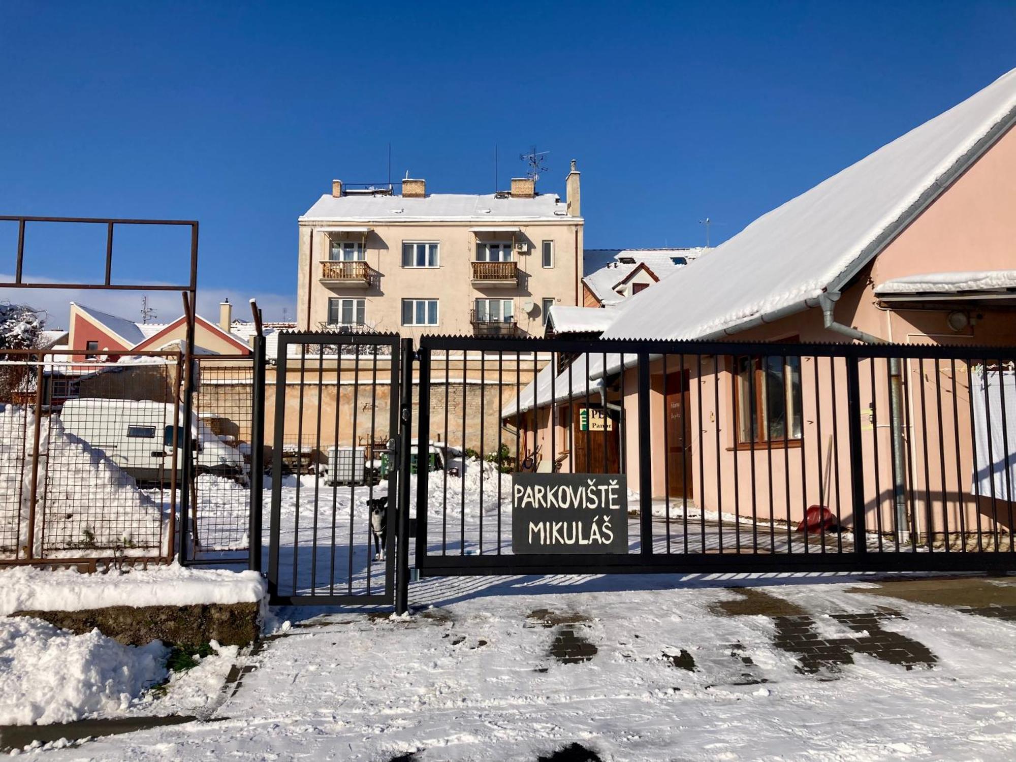 Guesthouse Mikulas Mikulov - Free Parking In The City Center Dış mekan fotoğraf