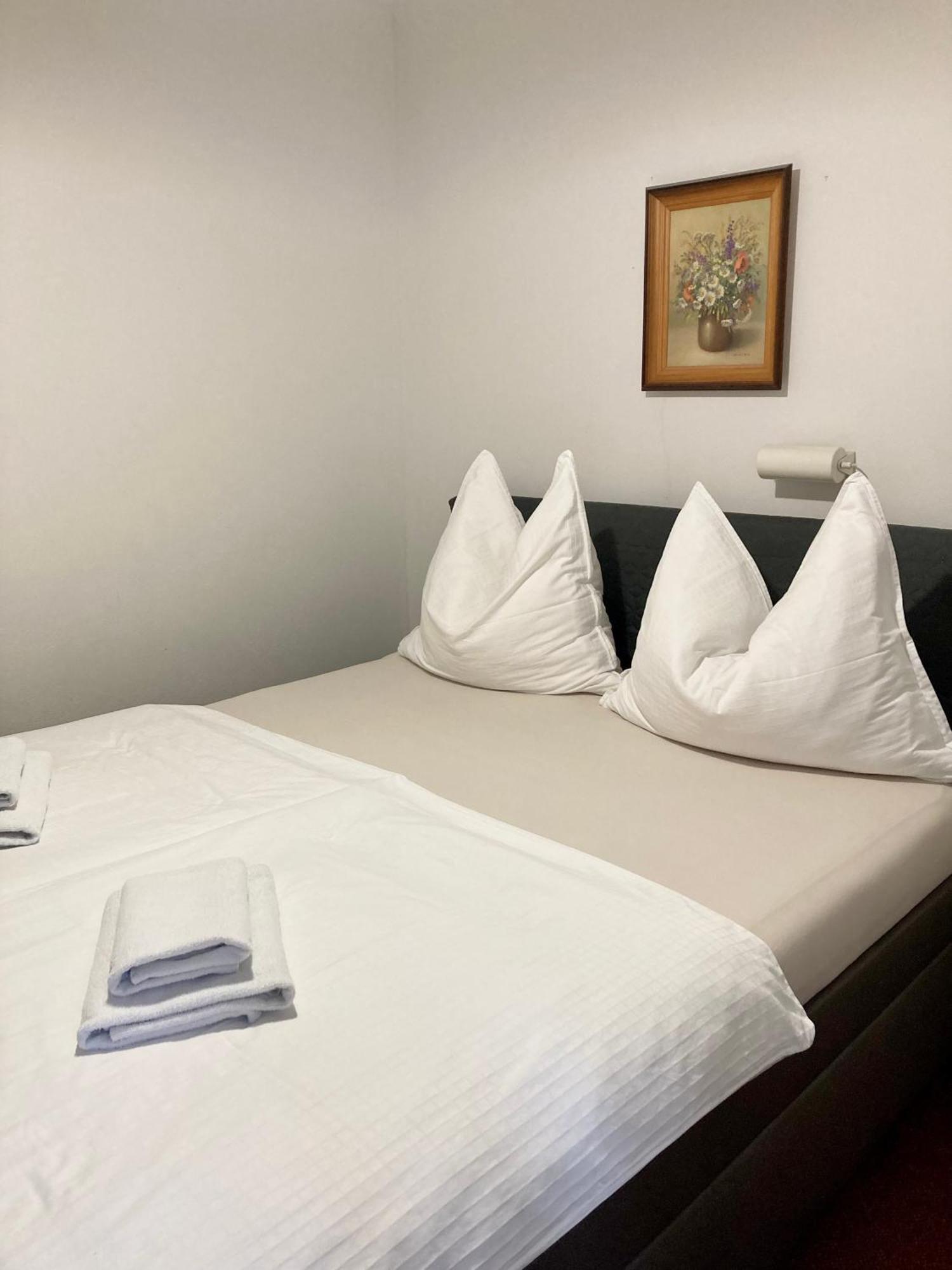 Guesthouse Mikulas Mikulov - Free Parking In The City Center Dış mekan fotoğraf
